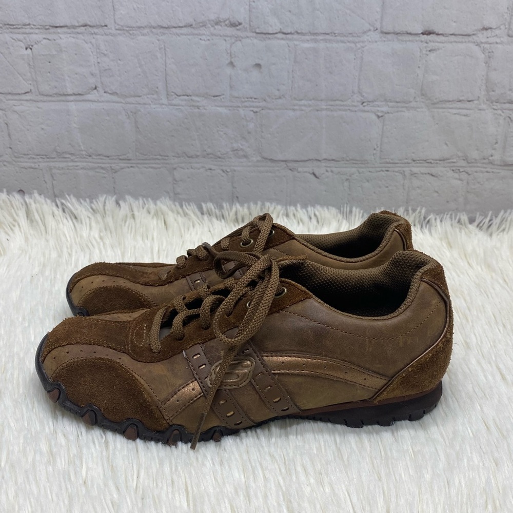 skechers lace up shoes womens size 6.5 brown